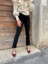 Load image into Gallery viewer, MEGGY
