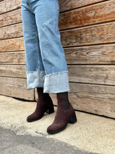 Load image into Gallery viewer, NELA
