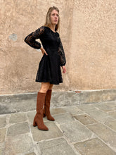 Load image into Gallery viewer, NIA
