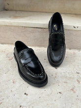 Load image into Gallery viewer, BASKO
