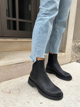 Load image into Gallery viewer, DARGO
