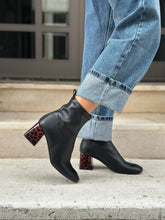 Load image into Gallery viewer, NESSA
