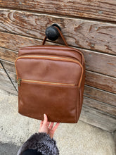 Load image into Gallery viewer, TERRI
