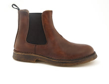 Load image into Gallery viewer, TOBY
