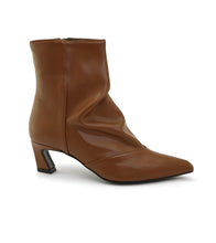 Load image into Gallery viewer, VSI STEFFIE Stivaletto vegan marrone arricciato punta Made in Italy
