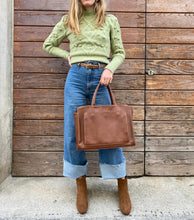 Load image into Gallery viewer, AMBRA
