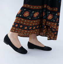 Load image into Gallery viewer, MIA
