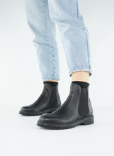 Load image into Gallery viewer, LIMA
