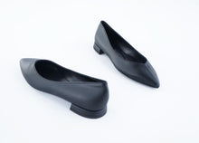 Load image into Gallery viewer, VAILA
