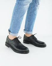 Load image into Gallery viewer, HALLEY
