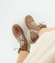 Load image into Gallery viewer, SOFI
