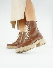 Load image into Gallery viewer, SOFI
