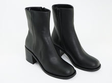 Load image into Gallery viewer, ALIA
