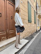 Load image into Gallery viewer, ARY
