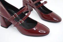 Load image into Gallery viewer, MARY
