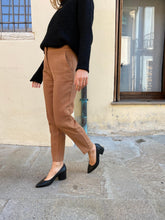 Load image into Gallery viewer, VIANA
